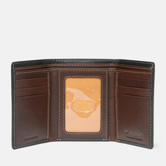 Men's Waxy Pull Up Trifold